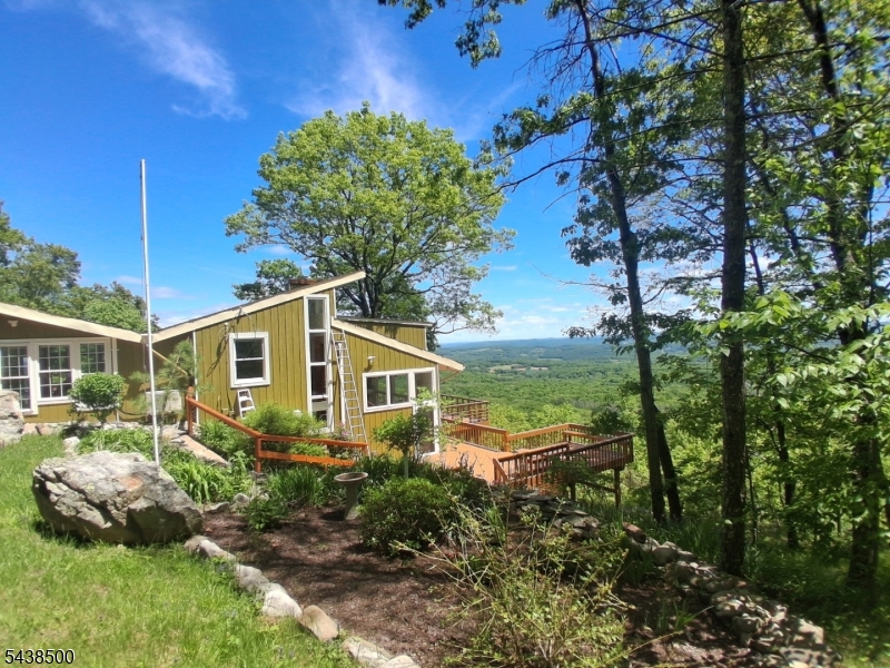 20 Upper Mountain Road Wantage, NJ 07461 - Photo 32 of 38