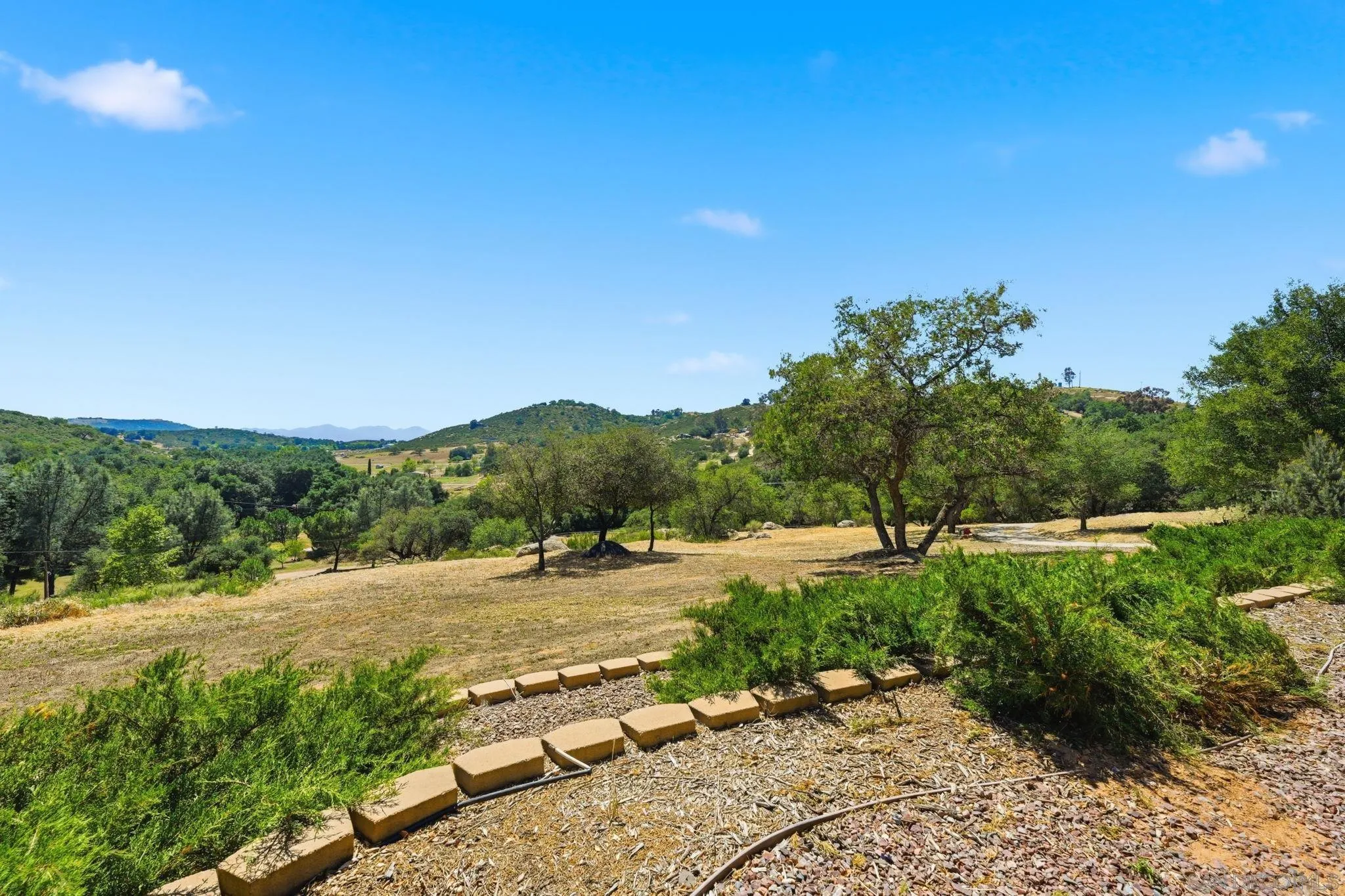 19525 Casner Road Ramona, CA 92065 - Photo 7 of 73