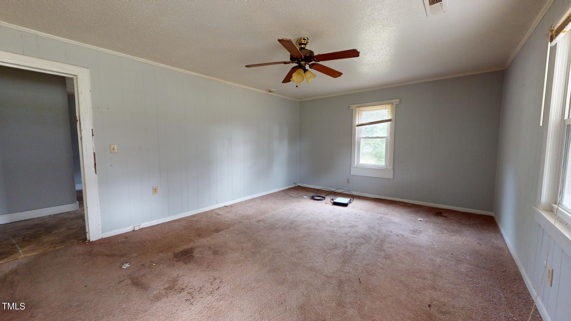 3330 Wilsons Mills Road Smithfield, NC 27577 - Photo 3 of 28 3330-Wilsons-Mills-Rd-06032024_223302