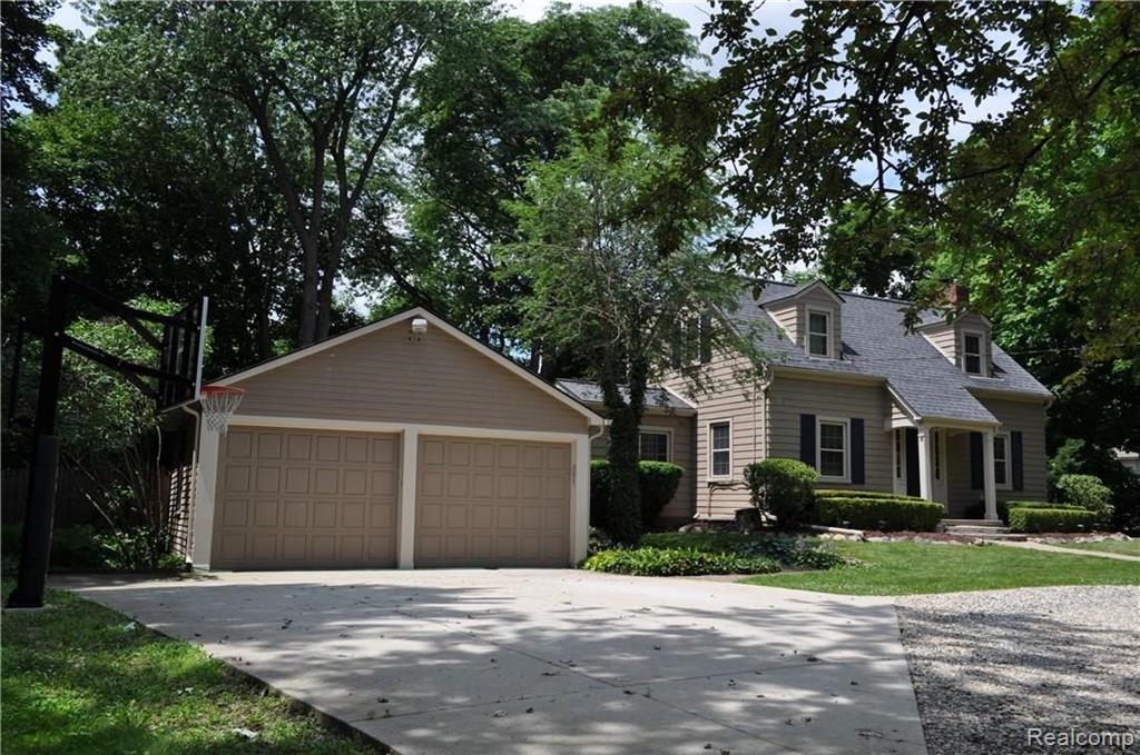 32219 West 14 Mile Road Farmington, MI 48334 - Photo 3 of 40