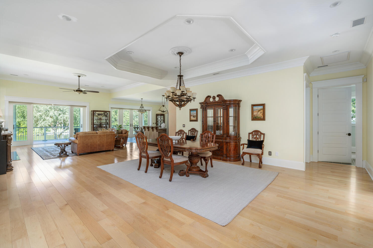 1391 Royston Road Mount Pleasant, SC 29464 - Photo 10 of 69