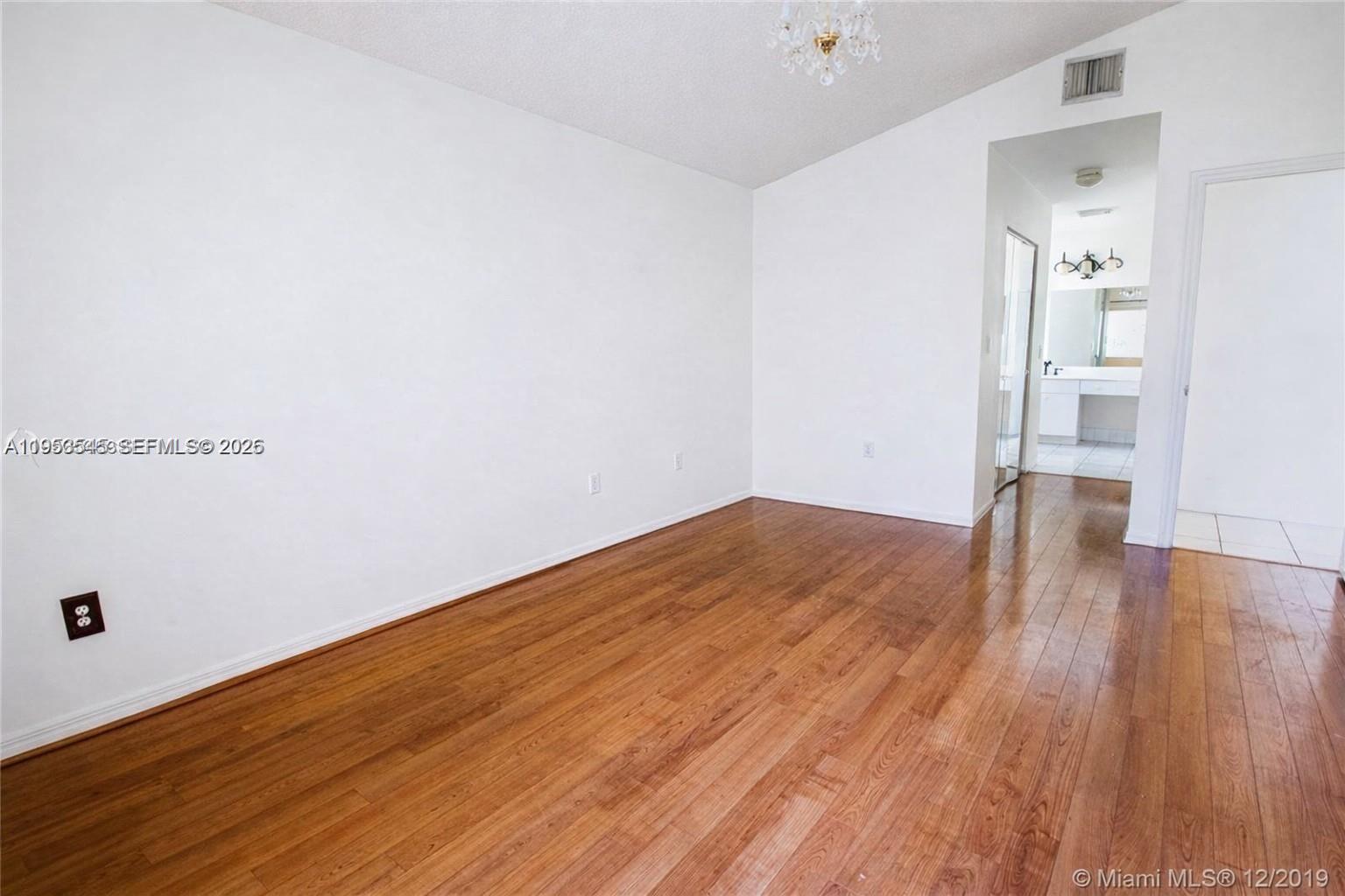 8224 Southwest 157th Court Miami, FL 33193 - Photo 18 of 23