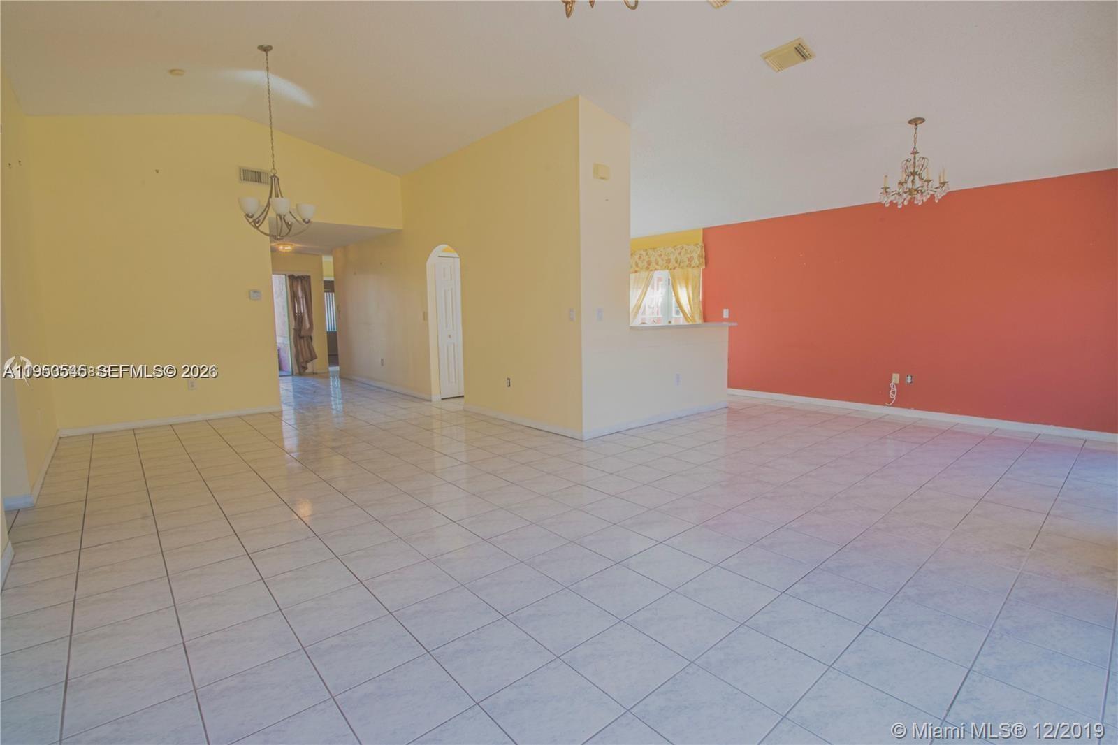 8224 Southwest 157th Court Miami, FL 33193 - Photo 5 of 18