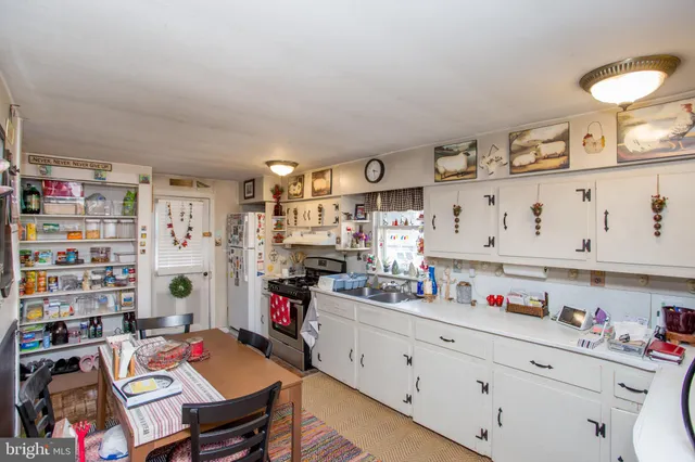 $540,000 | 309-311 Harrison Street, Frenchtown, NJ 08825