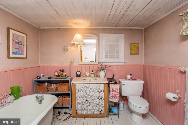 $540,000 | 309-311 Harrison Street, Frenchtown, NJ 08825