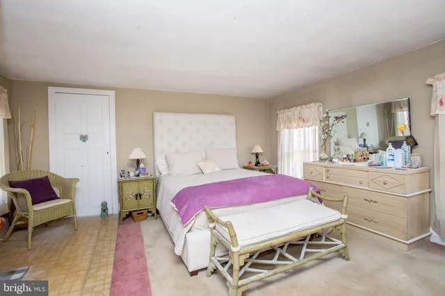 $540,000 | 309-311 Harrison Street, Frenchtown, NJ 08825