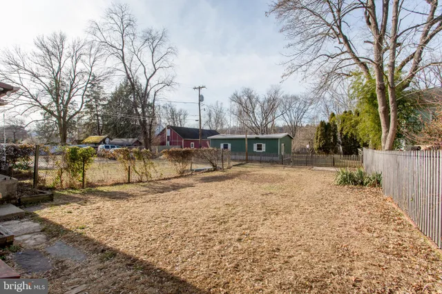 $540,000 | 309-311 Harrison Street, Frenchtown, NJ 08825