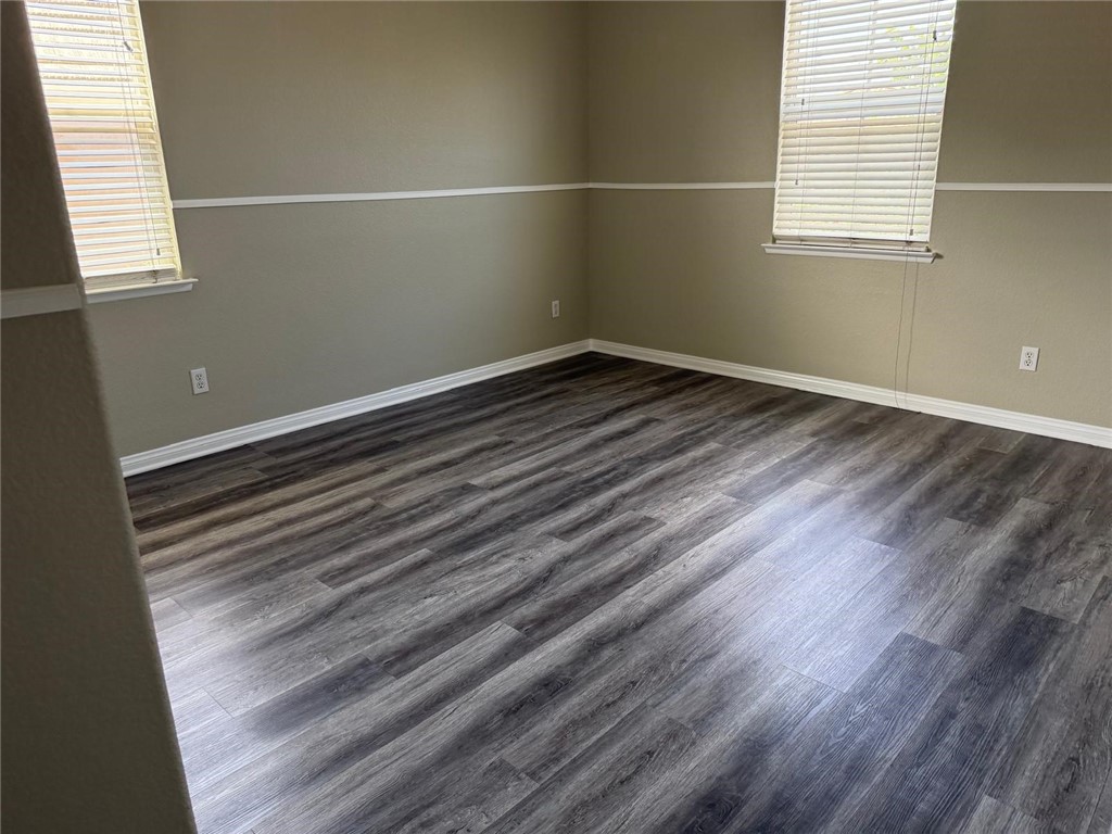 1742 Edmon Way Riverside, CA 92501 - Photo 13 of 23 Gallery Image 13