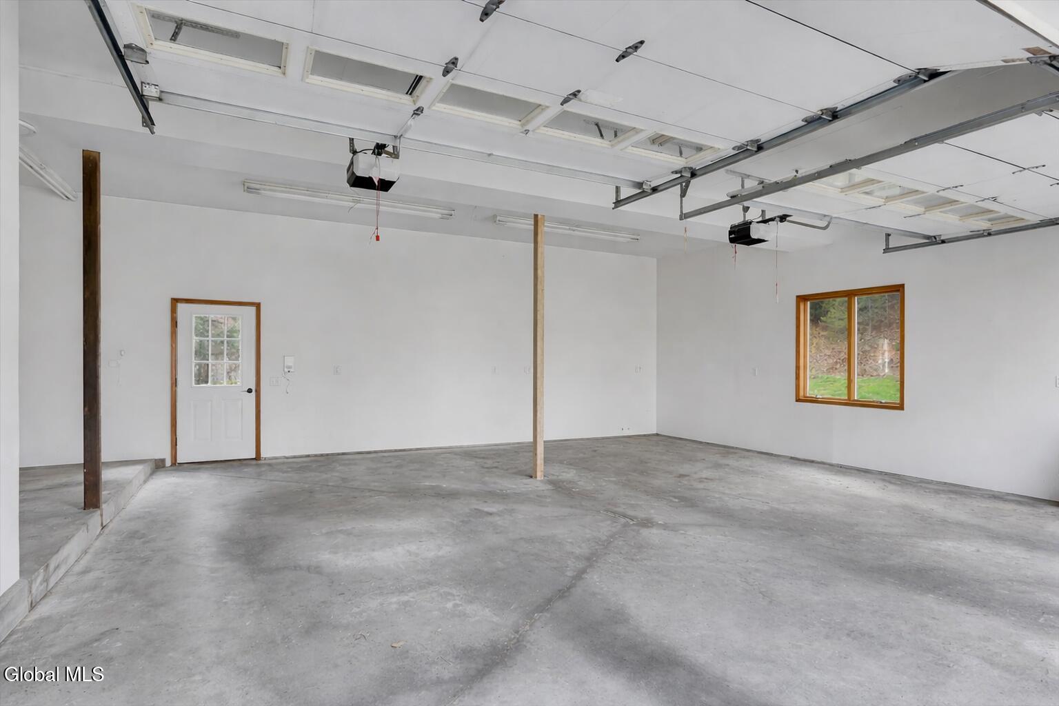 29 Old Canal Road Halfmoon, NY 12065 - Photo 58 of 63 3f9b24b6-034e-4c4a-ba3c-fb5a156b3208