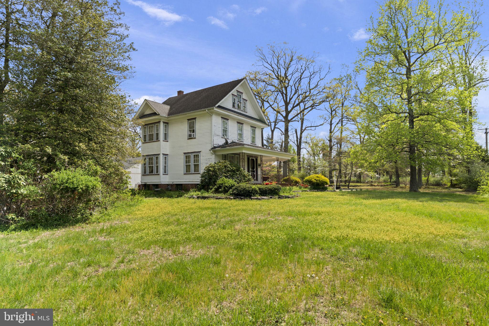186 South Rte 73 Hammonton, NJ 08037 - Photo 37 of 38 a front view of a house with a yard