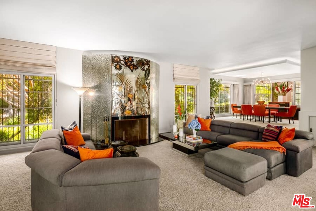 3255 Fryman Road Studio City, CA 91604 - Photo 3 of 35 Gallery Image 3