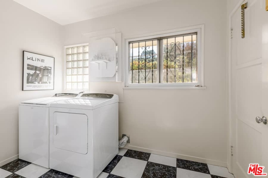 3255 Fryman Road Studio City, CA 91604 - Photo 21 of 35 Gallery Image 21