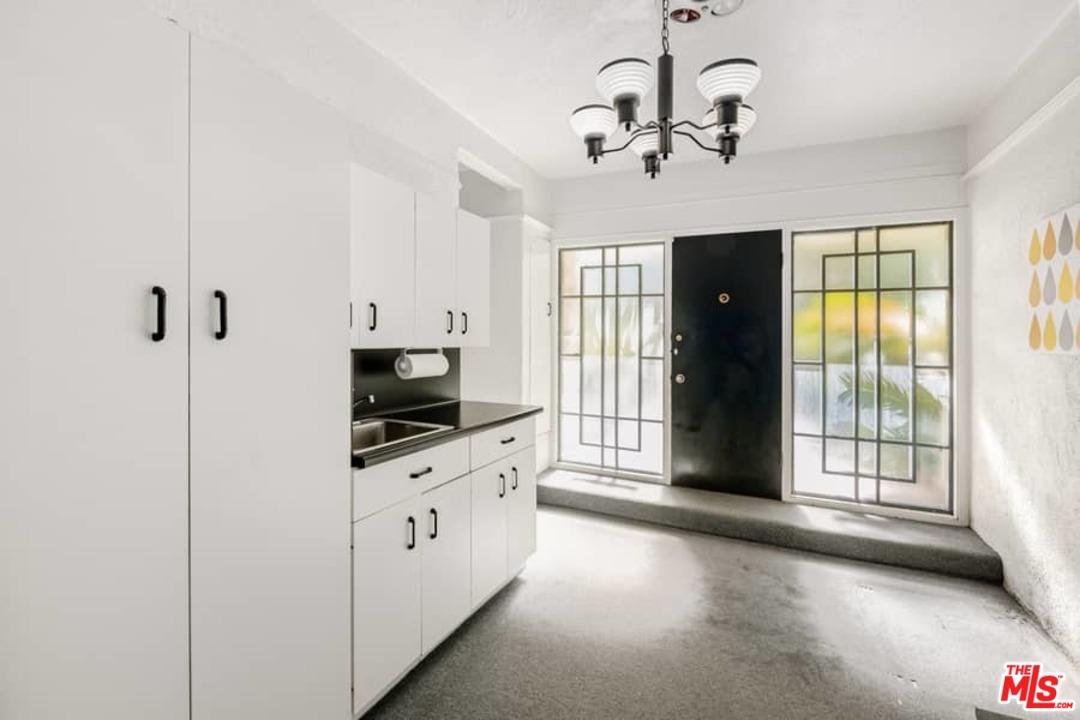 3255 Fryman Road Studio City, CA 91604 - Photo 22 of 35 Gallery Image 22