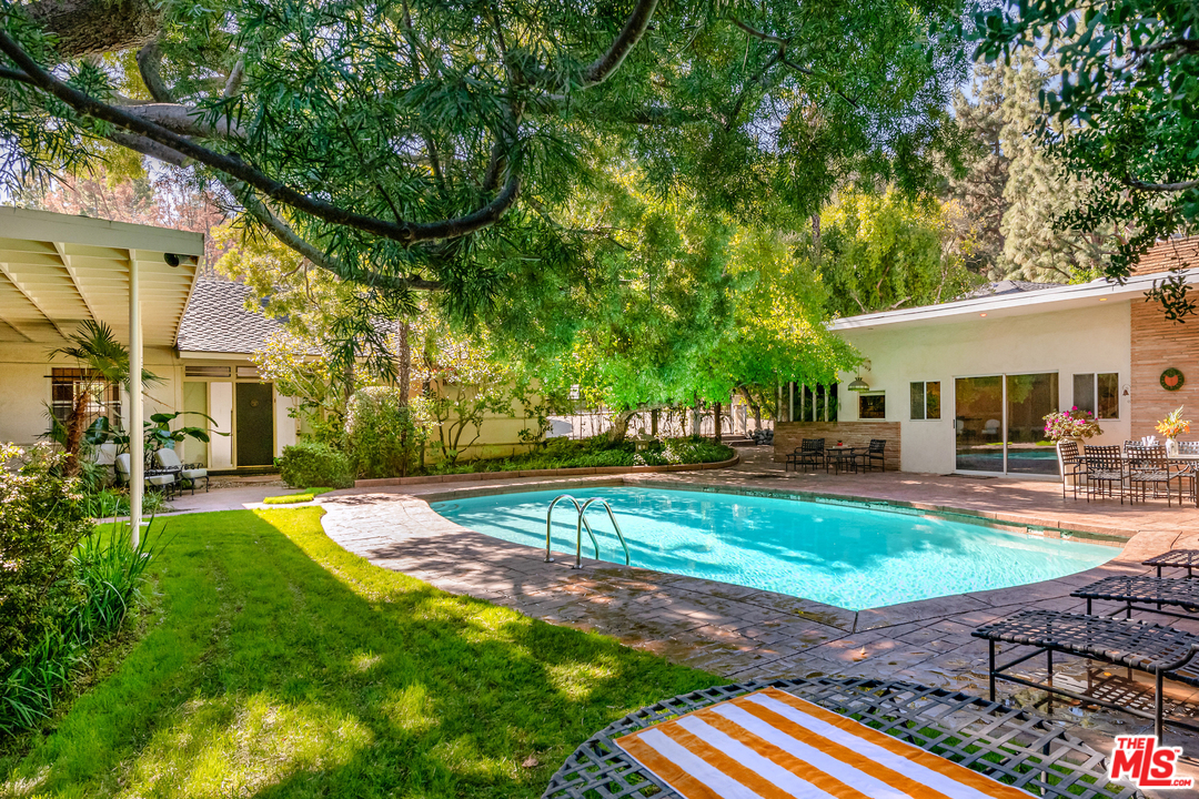 3255 Fryman Road Studio City, CA 91604 - Photo 26 of 35 Gallery Image 26
