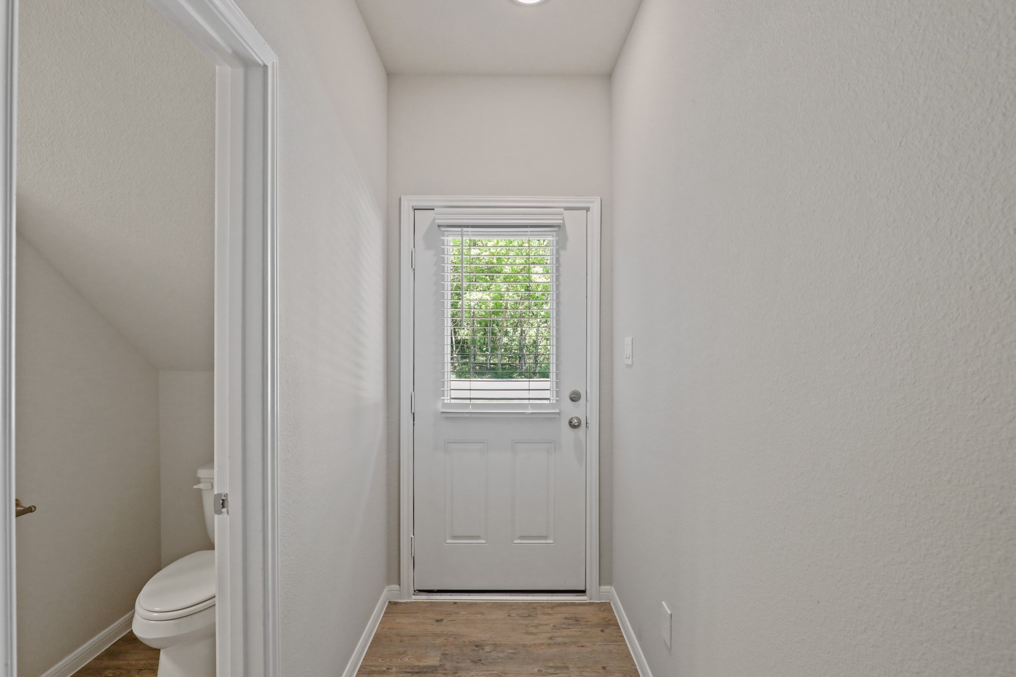 13502 Axel Lane Houston, TX 77047 - Photo 26 of 34 a view of bathroom with a toilet