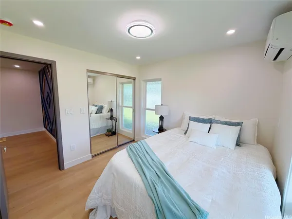 $1,999,000 | 225 Aikane Street, Kailua, HI 96734