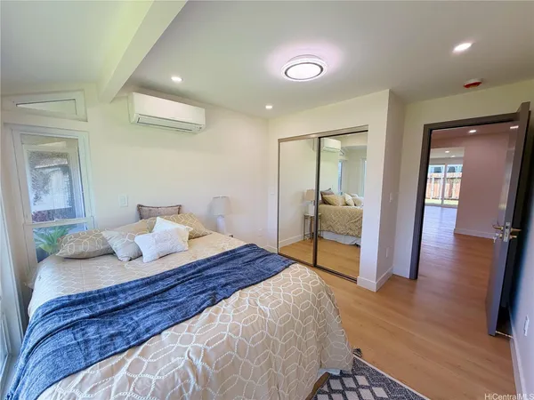 $1,999,000 | 225 Aikane Street, Kailua, HI 96734