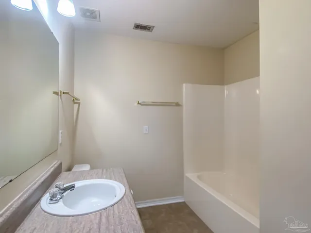 $2,350 | 9121 Sebring Drive, Pensacola, FL 32506