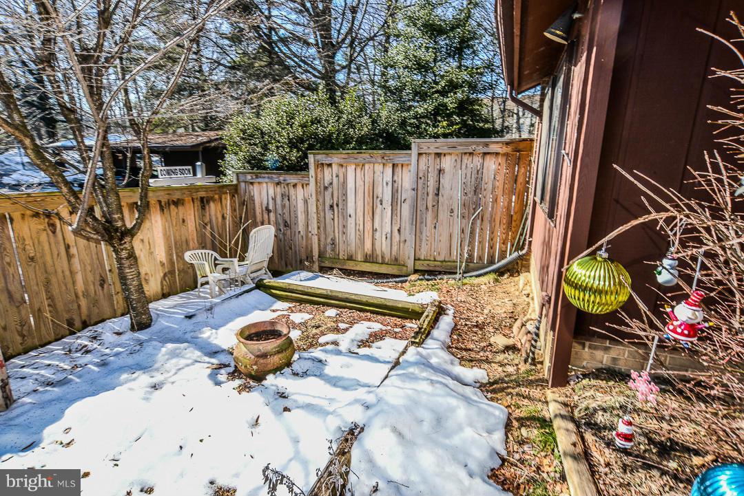 11974 Greywing Court Reston, VA 20191 - Photo 21 of 21 Fully fenced front and back yard