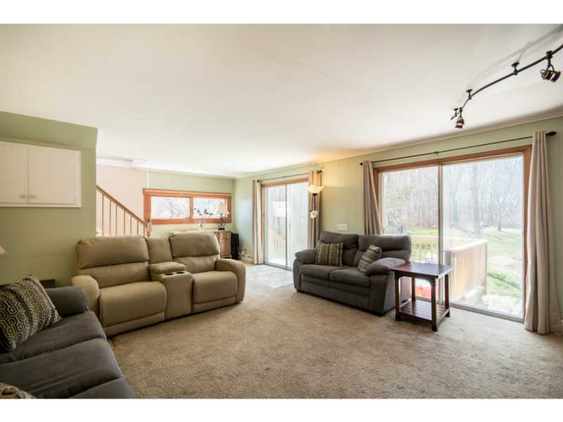 25 South Shore Road Little Compton, RI 02837 - Photo 21 of 25 Living Room.