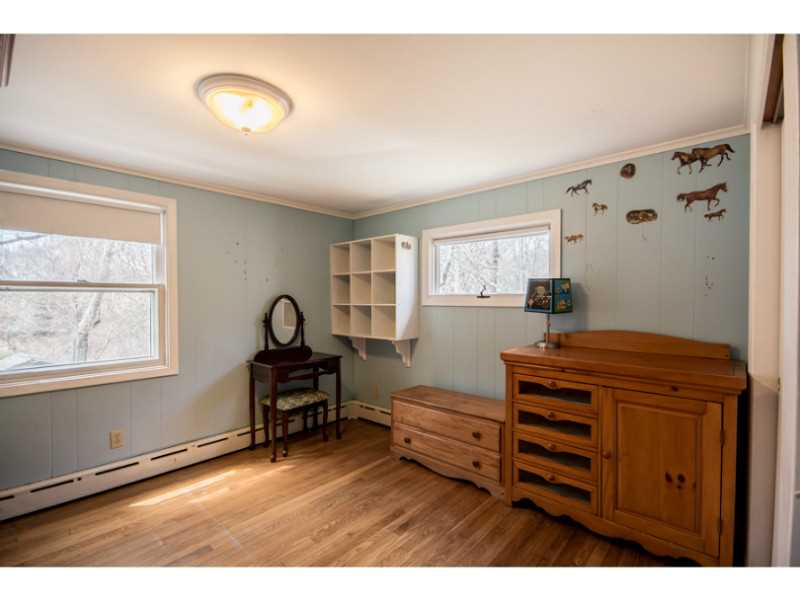 25 South Shore Road Little Compton, RI 02837 - Photo 22 of 25 Bedroom.
