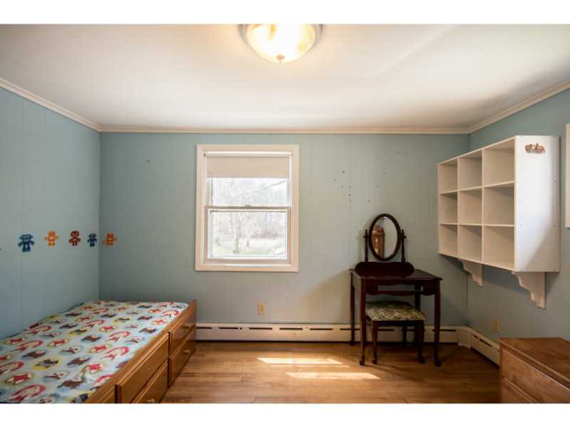 25 South Shore Road Little Compton, RI 02837 - Photo 23 of 25 Bedroom.