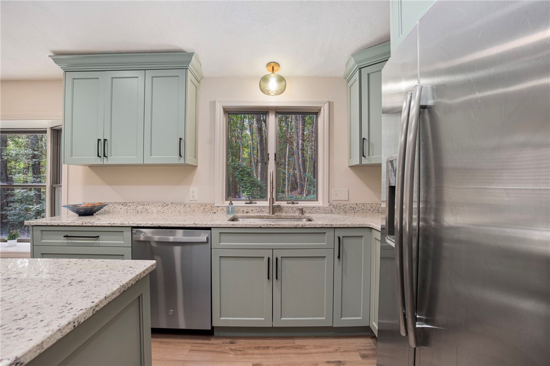 690 Major Potter Road Warwick, RI 02818 - Photo 10 of 45 Gallery Image 10