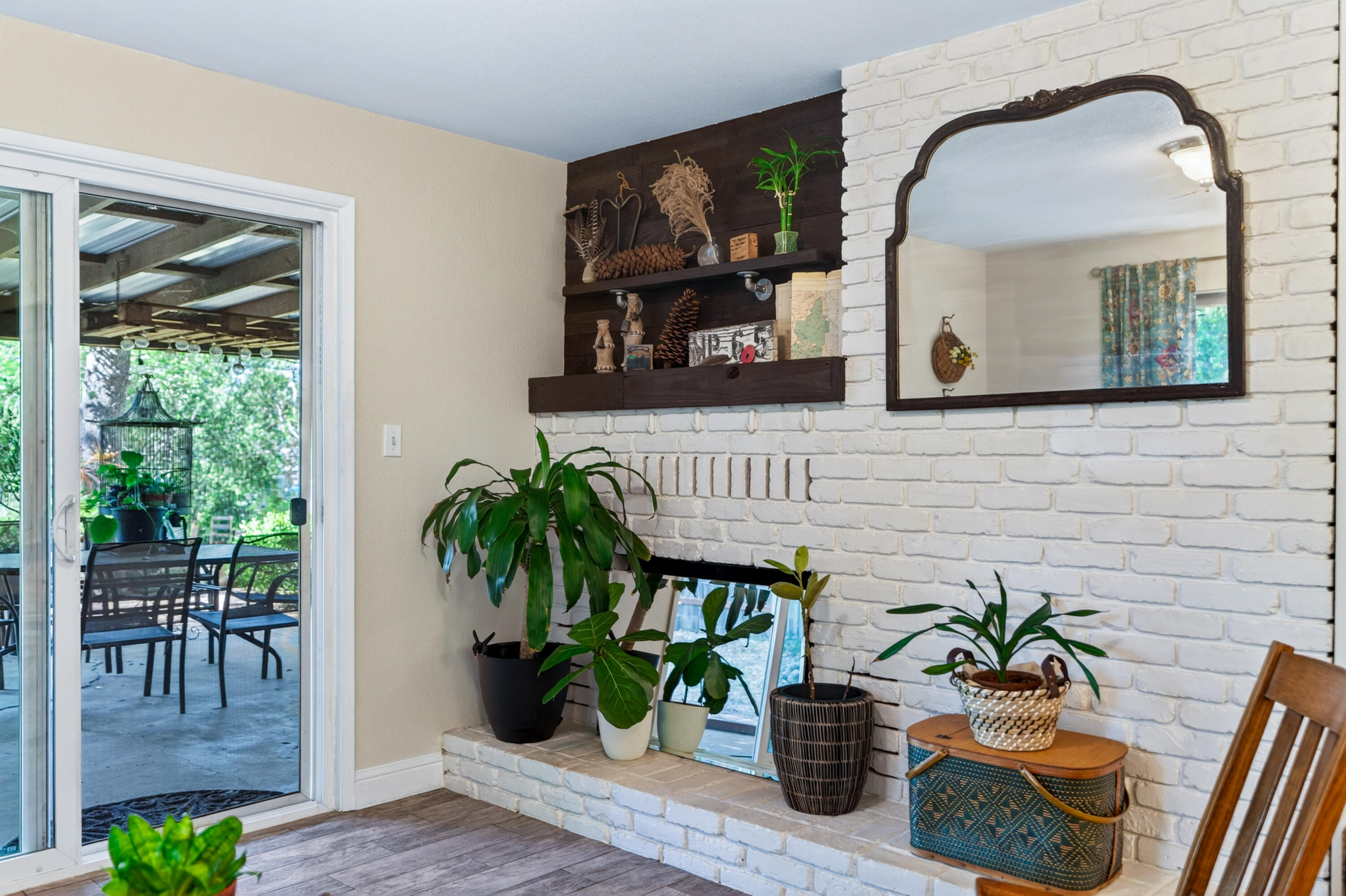 1451 Carter Way Redding, CA 96002 - Photo 22 of 52 1451 Carter Way-01687