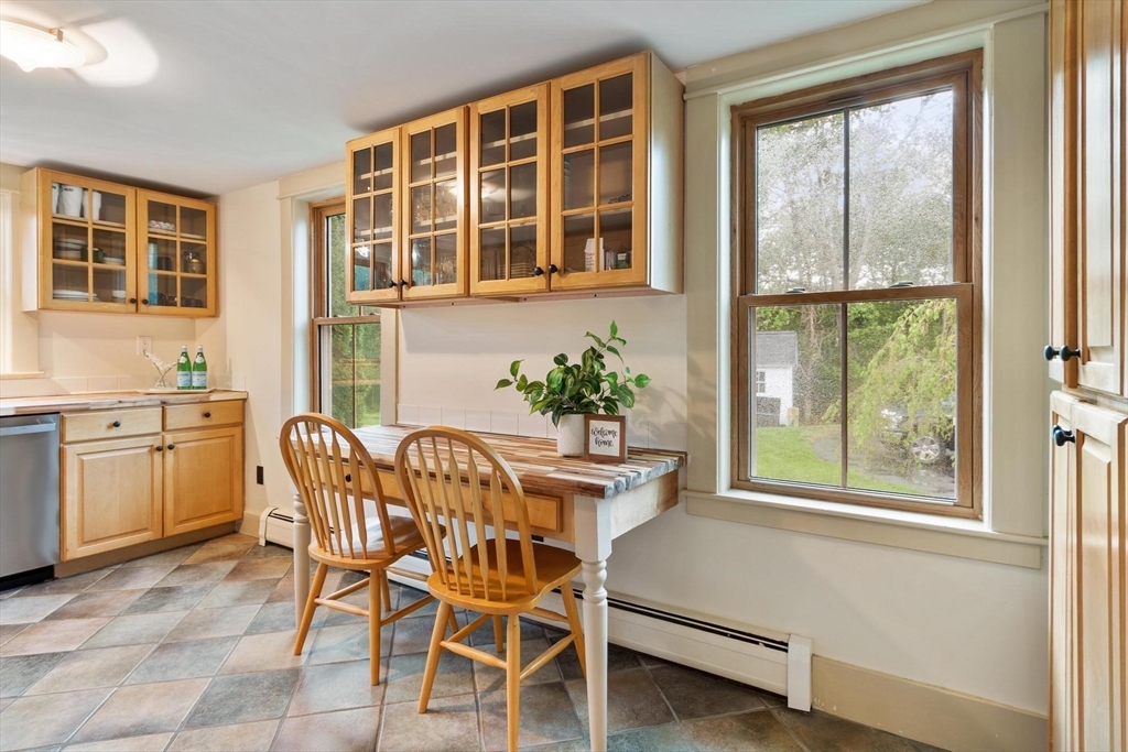 27 True Road, Unit 2 Salisbury, MA 01952 - Photo 13 of 39