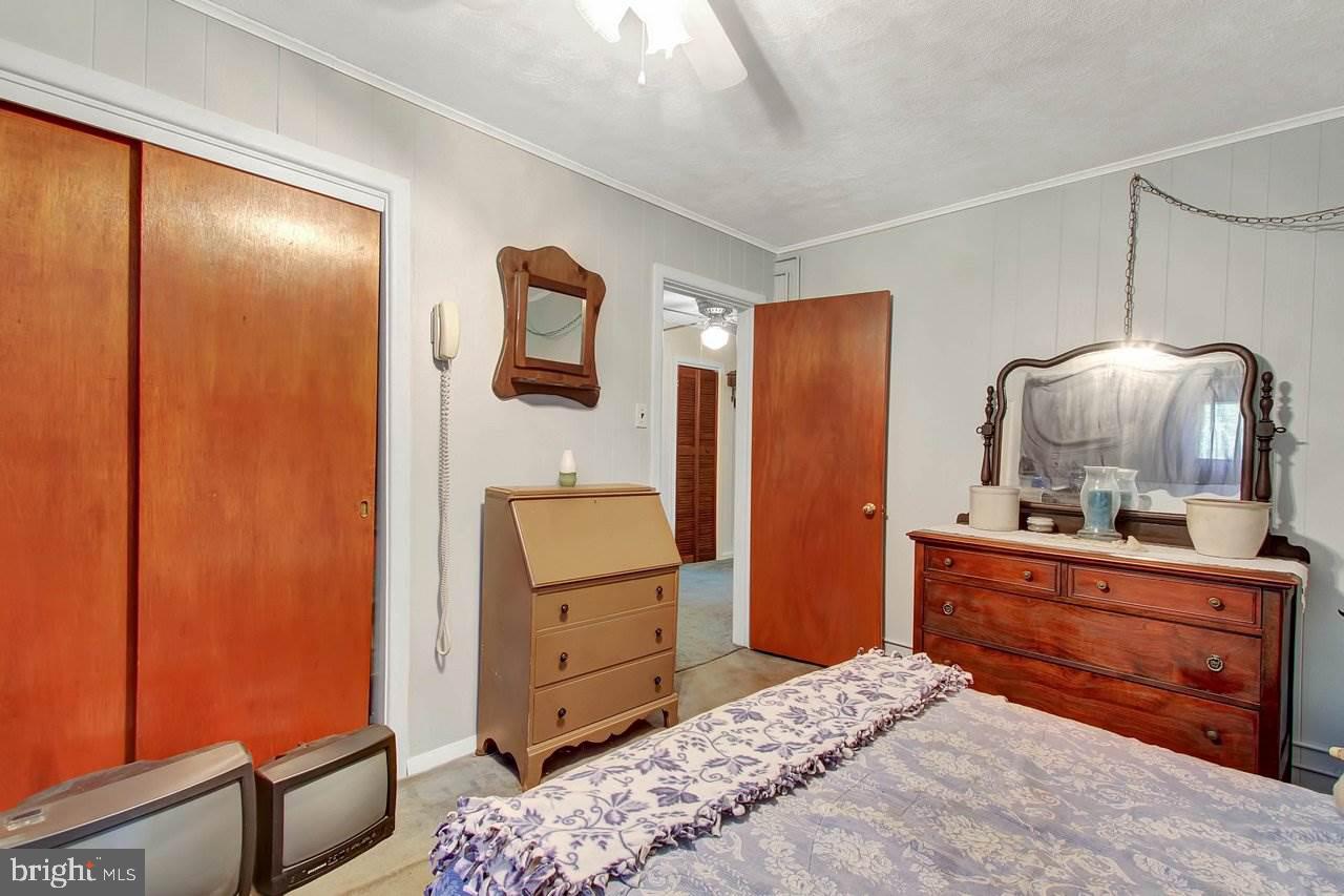 2270 Baker Road York, PA 17408 - Photo 18 of 25 Gallery Image 18