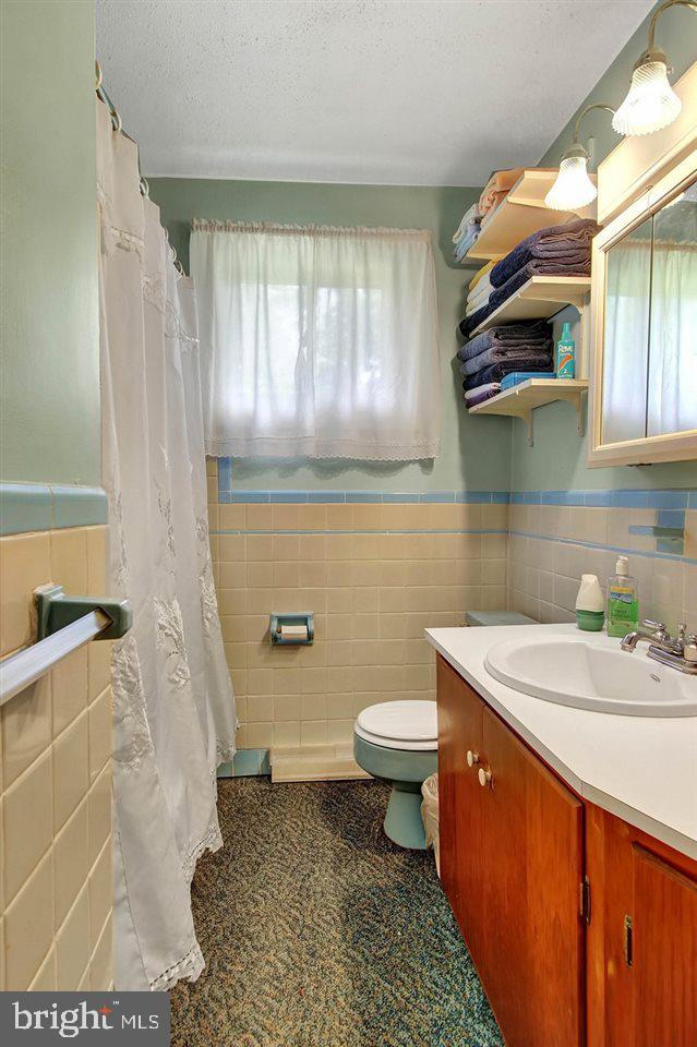 2270 Baker Road York, PA 17408 - Photo 19 of 25 Gallery Image 19