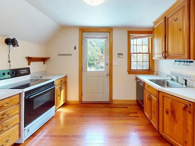 $649,900 | 151 Plymouth Street, Halifax, MA 02338