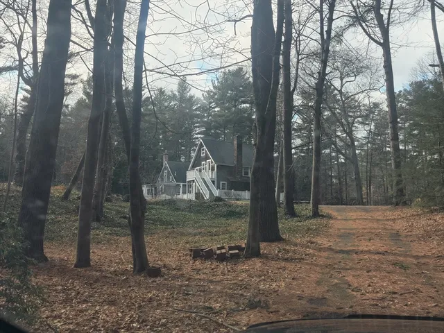 $649,900 | 151 Plymouth Street, Halifax, MA 02338