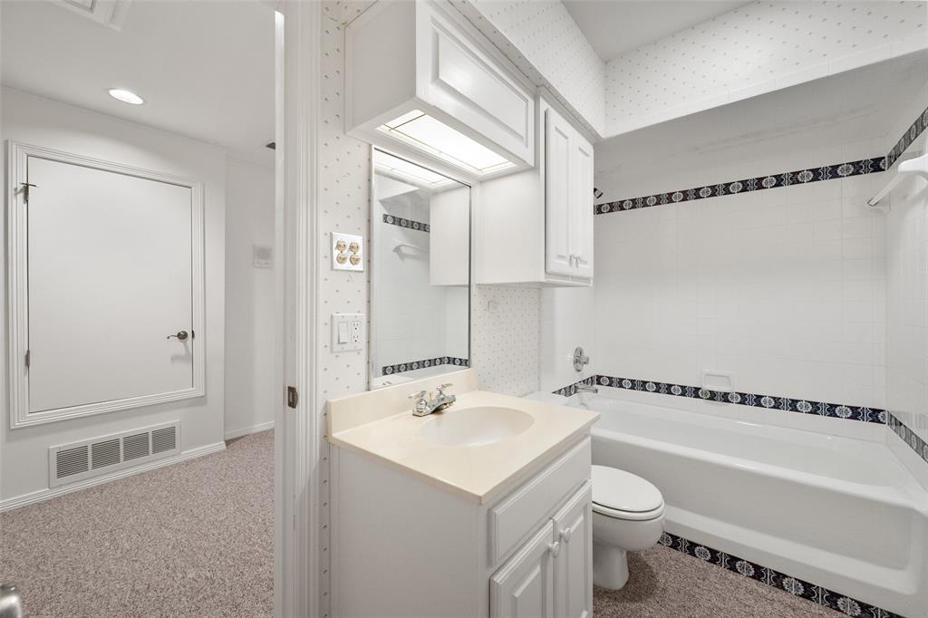 217 Williams Road Fort Worth, TX 76120 - Photo 20 of 36