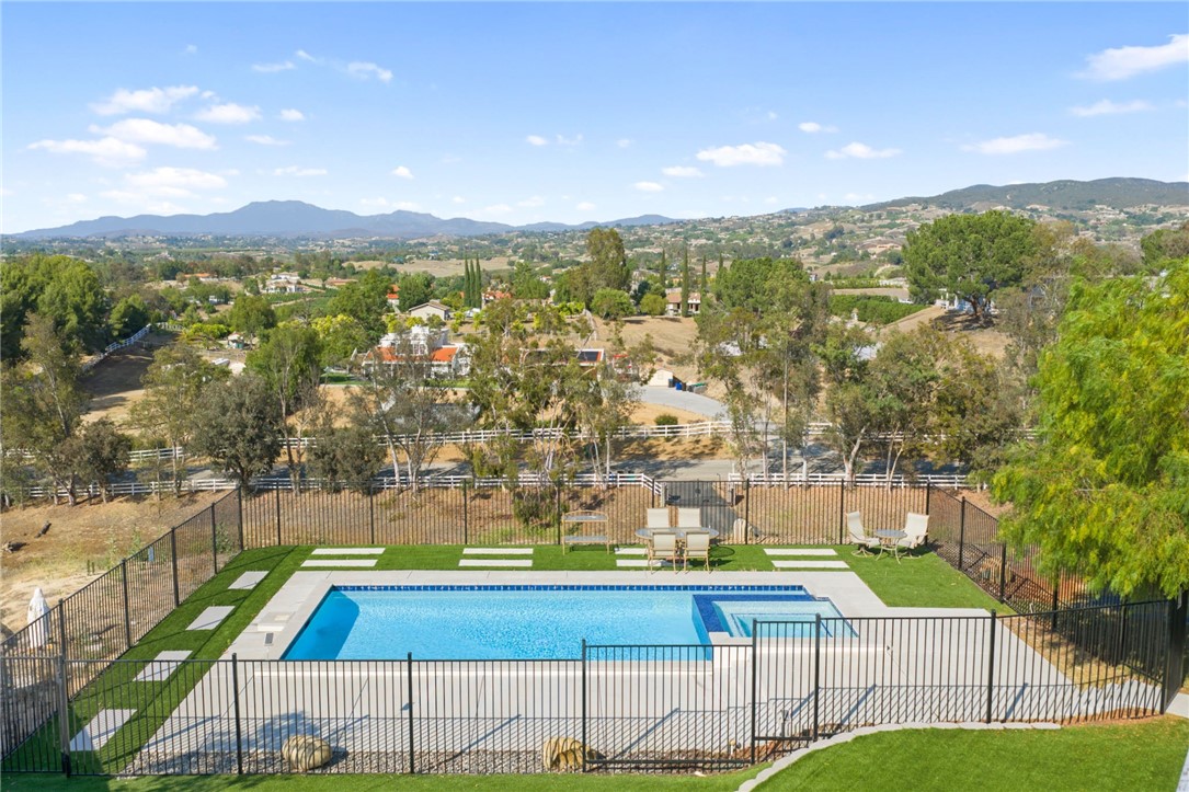 35825 Meadow Ridge Road Temecula, CA 92592 - Photo 21 of 75