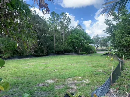 $395,000 | 4725 Trade Winds Drive South, Gulfport, FL 33711