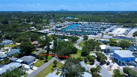 $395,000 | 4725 Trade Winds Drive South, Gulfport, FL 33711