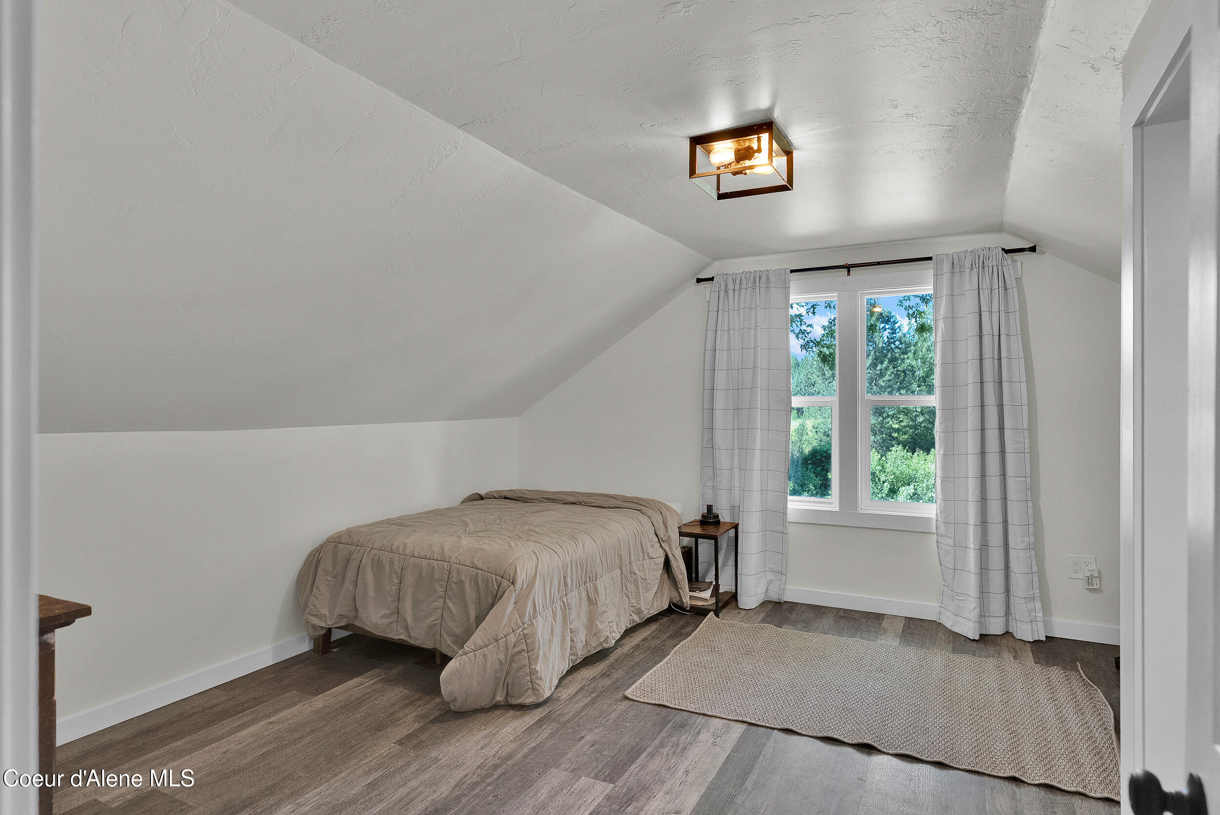 256 Roosevelt Road Bonners Ferry, ID 83805 - Photo 35 of 88 37-print-SkyLight - Roosevelt (JG)-67
