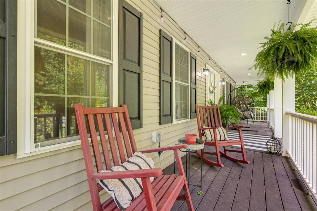 424 Langen Road Lancaster, MA 01523 - Photo 6 of 42 Gallery Image 6