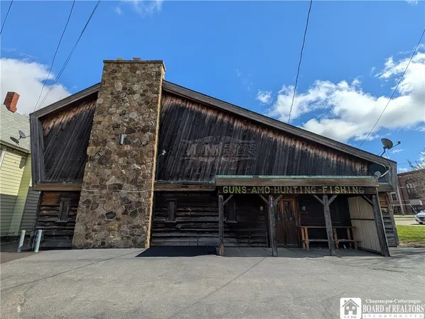 $180,000 | 808 North Main Street, Jamestown, NY 14701