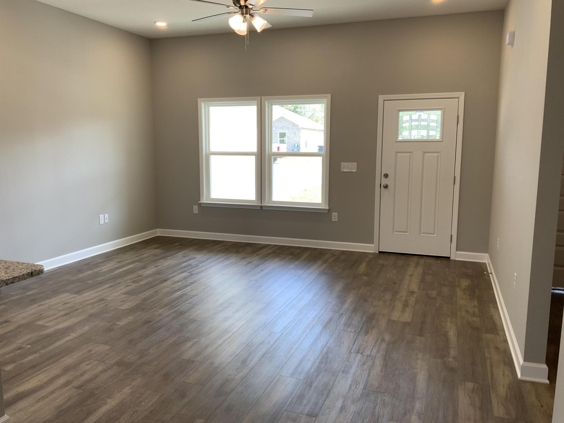 3103 Pinot Way Crestview, FL 32536 - Photo 5 of 5 livingroom