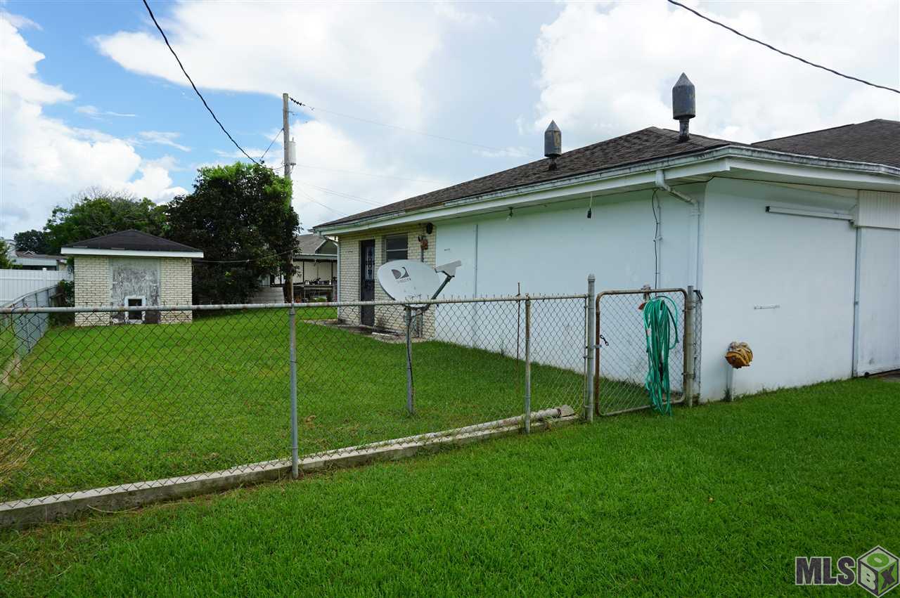 234 Ayo Street Raceland, LA 70394 - Photo 5 of 18 Backyard