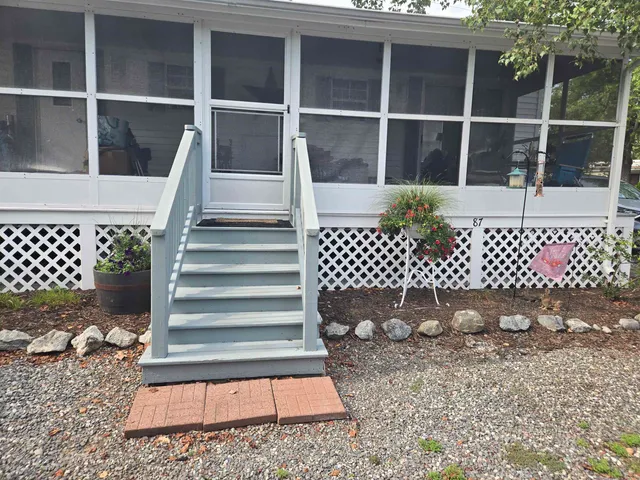 $99,900 | 308 State Route 286, Unit LOT 87, Seabrook, NH 03874