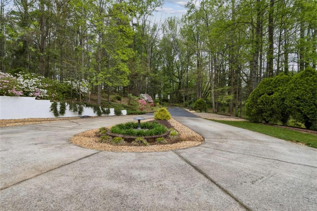 205 Carruth Road Jefferson, GA 30549 - Photo 5 of 69