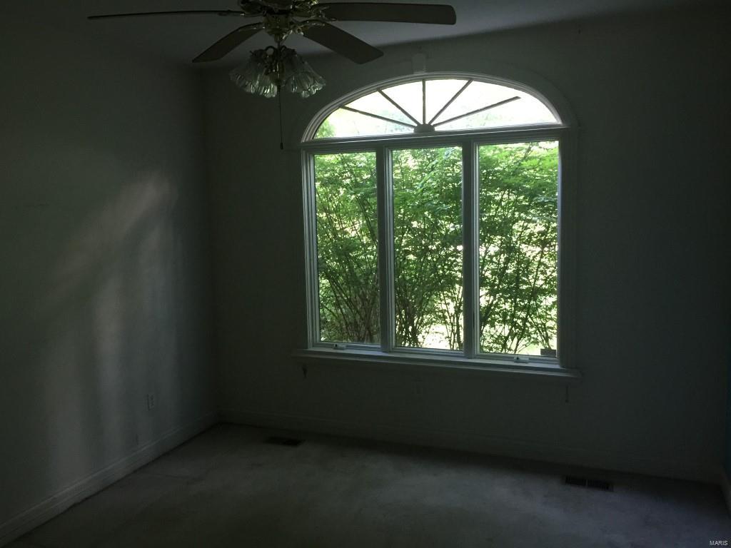 5555 Sugar Lane Collinsville, IL 62234 - Photo 14 of 16 Gallery Image 14