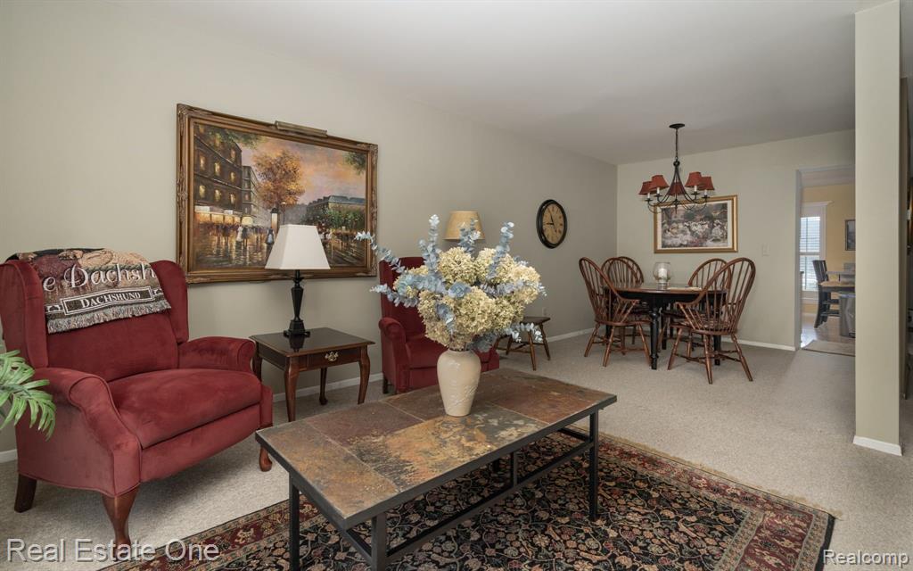 63 Stratford Lane Rochester Hills, MI 48309 - Photo 7 of 30