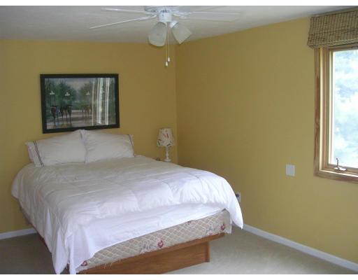 12 Arnold Road Framingham, MA 01701 - Photo 8 of 16 Gallery Image 8