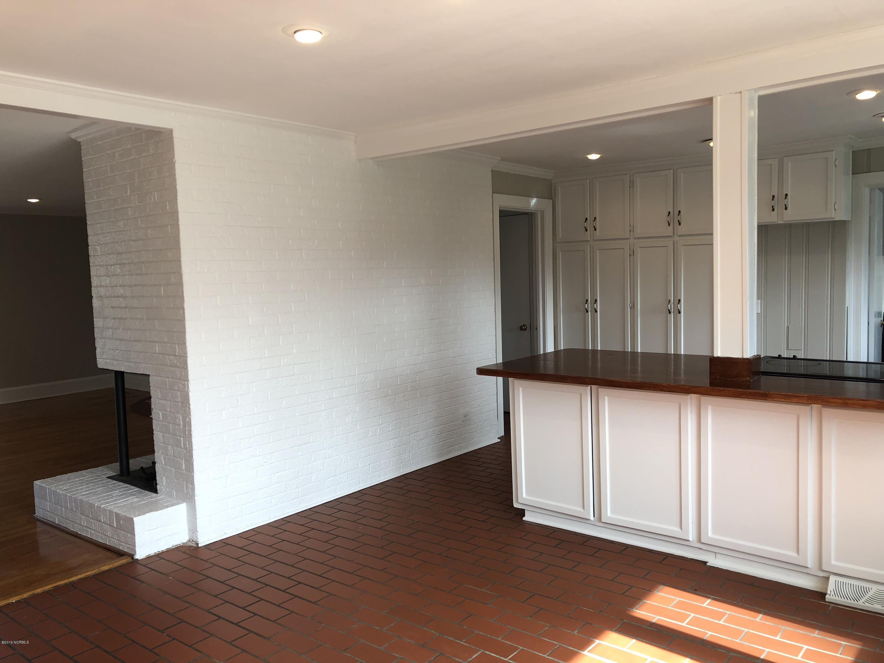 1210 Stockton Road Kinston, NC 28504 - Photo 12 of 33 13