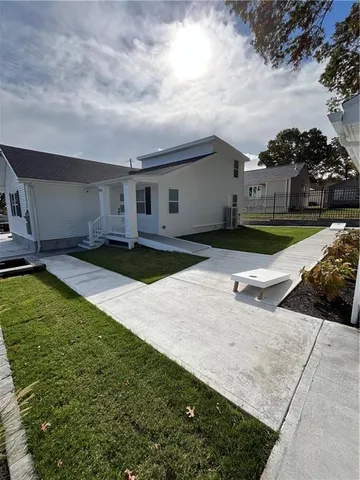 $4,500 | 535 Hancock Street, Tiverton, RI 02878