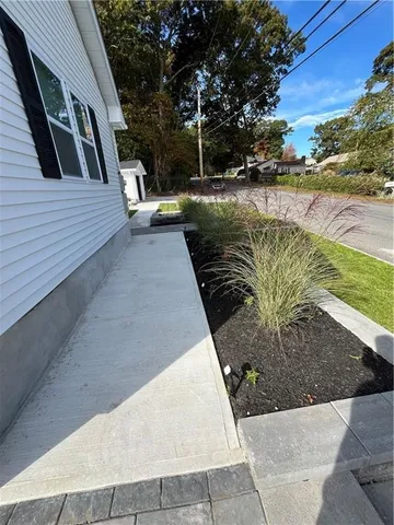 $4,500 | 535 Hancock Street, Tiverton, RI 02878